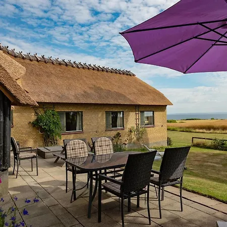 Edithe - 250m From The Sea By Interhome *