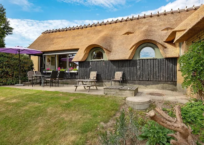 Edithe - 250m From The Sea By Interhome *