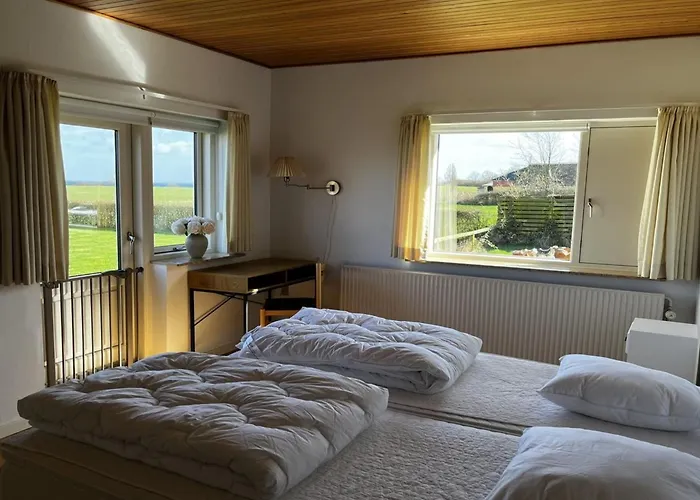 Edithe - 250m From The Sea By Interhome *