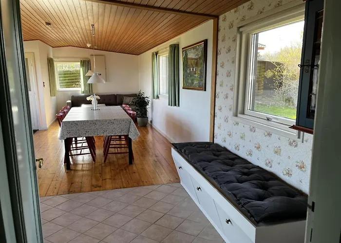 Edithe - 250m From The Sea By Interhome