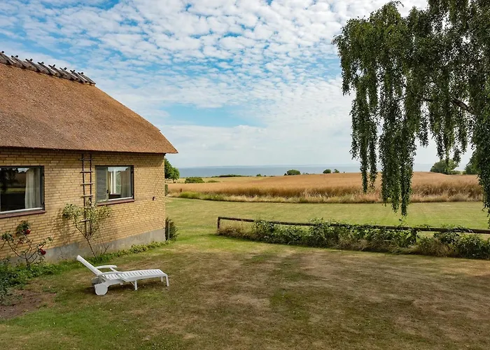 Edithe - 250m From The Sea By Interhome *